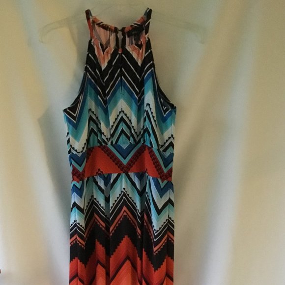violet b. MAXI DRESS Size Small BLACK WHITE ORANGE BLUE Geometric Pattern - Picture 2 of 5